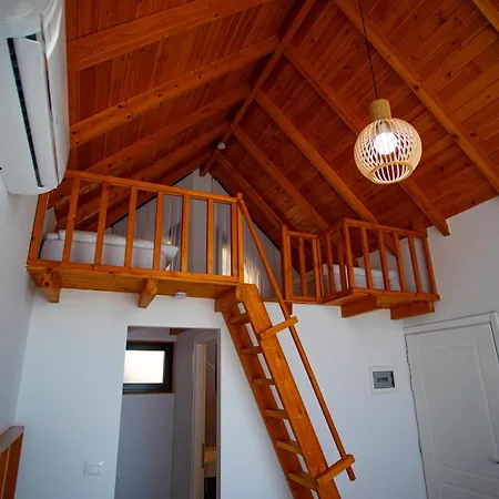 Gasthof & Restorant Flamuri Lushnjë