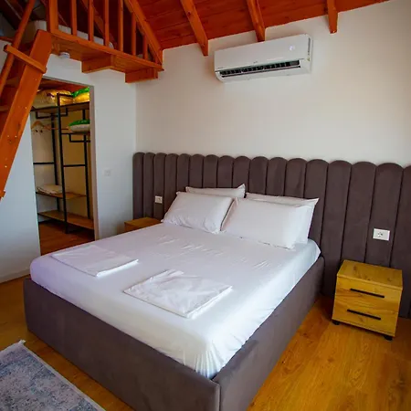 & Restorant Flamuri Gasthof