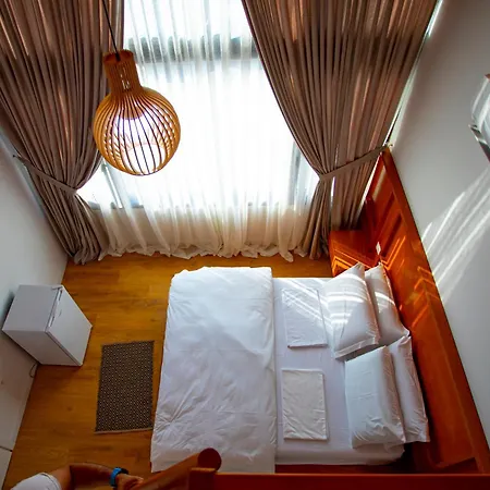 & Restorant Flamuri 게스트하우스