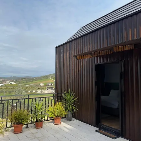 & Restorant Flamuri 게스트하우스