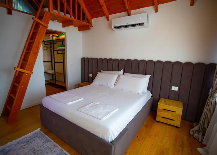 Hotel&restorant Flamuri Maison d'hôtes