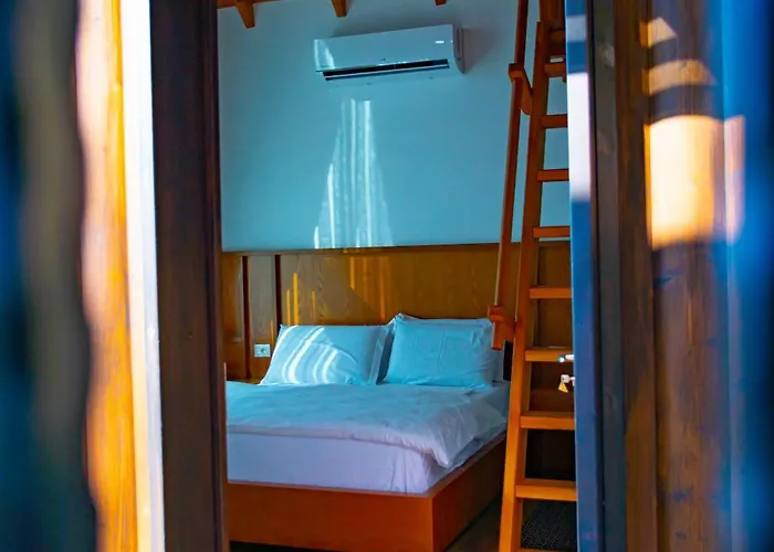 Hotel&restorant Flamuri Lushnjë