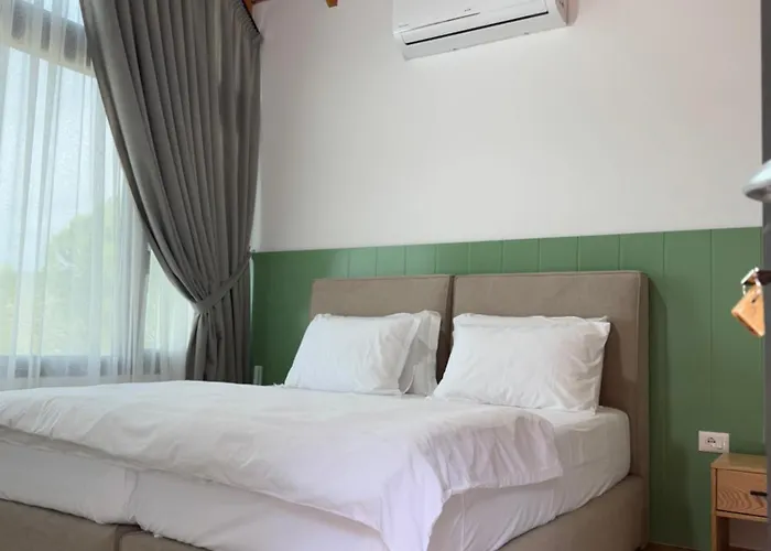 Hotel&restorant Flamuri *