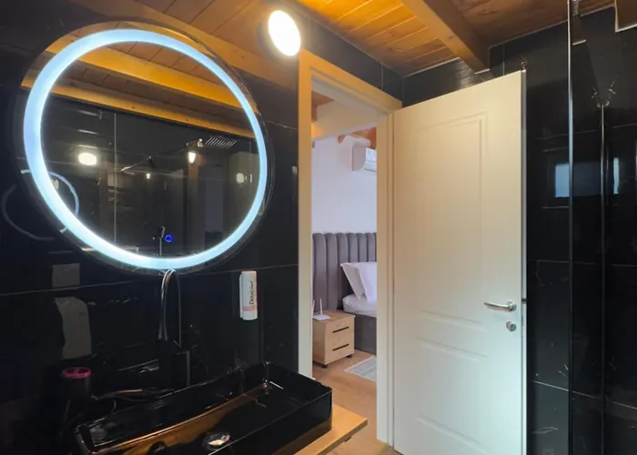 Maison d'hôtes Hotel&restorant Flamuri