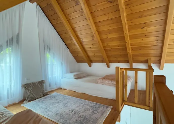 Maison d'hôtes Hotel&restorant Flamuri Lushnjë